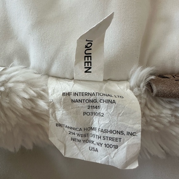 Koolaburra by UGG Cream Plush comforter (Queen) - Picture 6 of 11